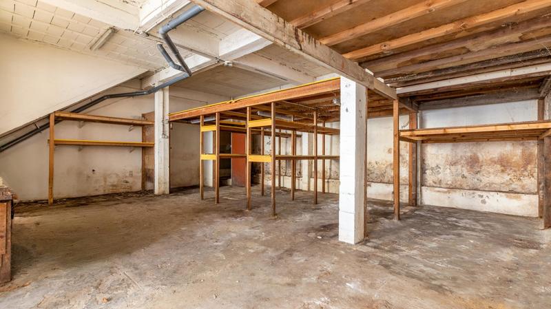 Maison - 161 m² - 3 pièces