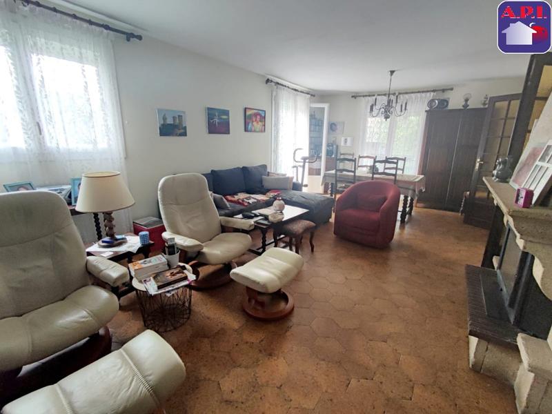 Maison - 195 m² - 7 pièces