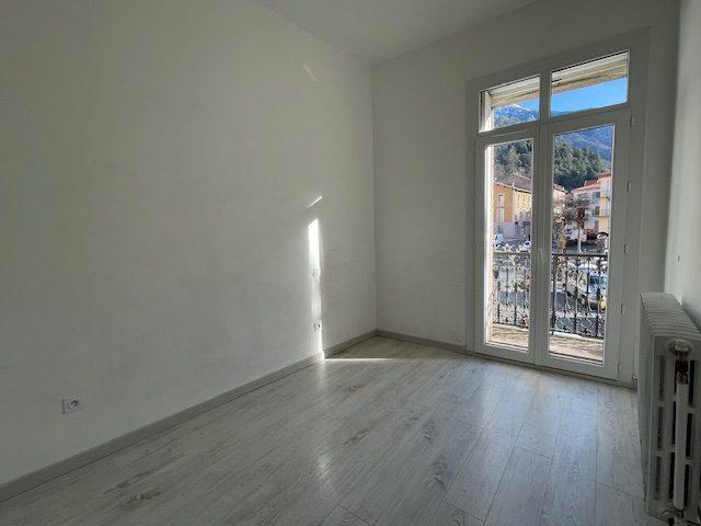 Appartement - 89 m² - 4 pièces