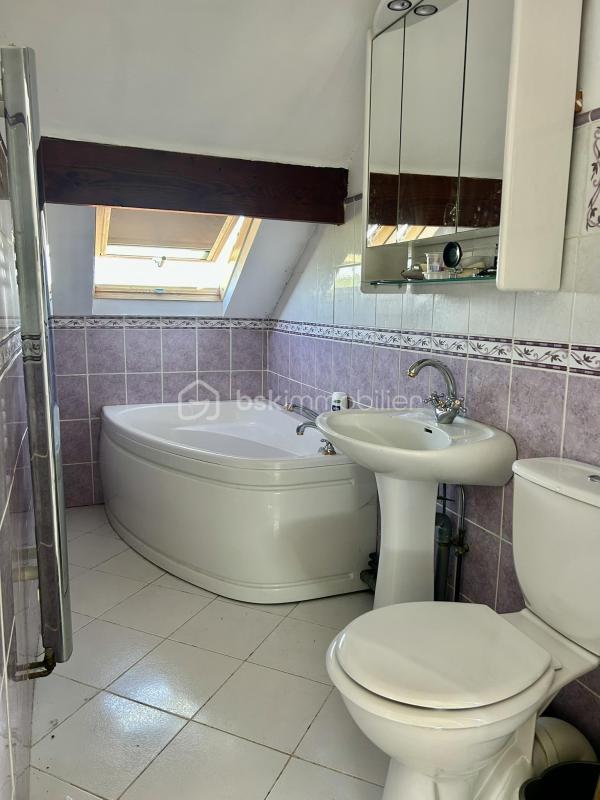 Maison - 170 m² - 7 pièces