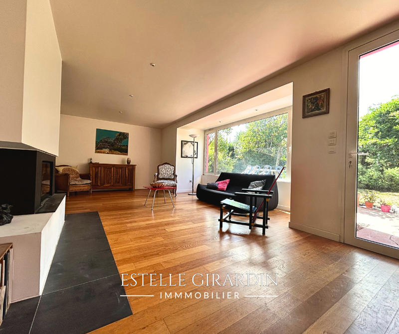 Maison - 152 m² - 7 pièces