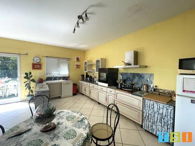 Maison - 168 m² - 5 pièces