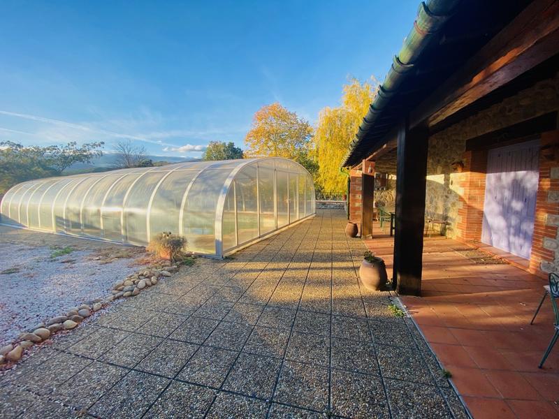 Appartement - 200 m² - 8 pièces