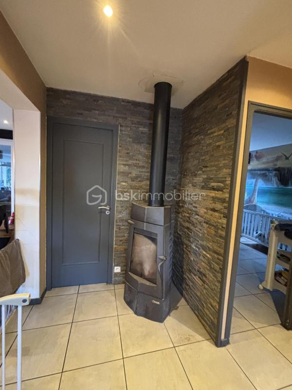 Maison - 111 m² - 5 pièces