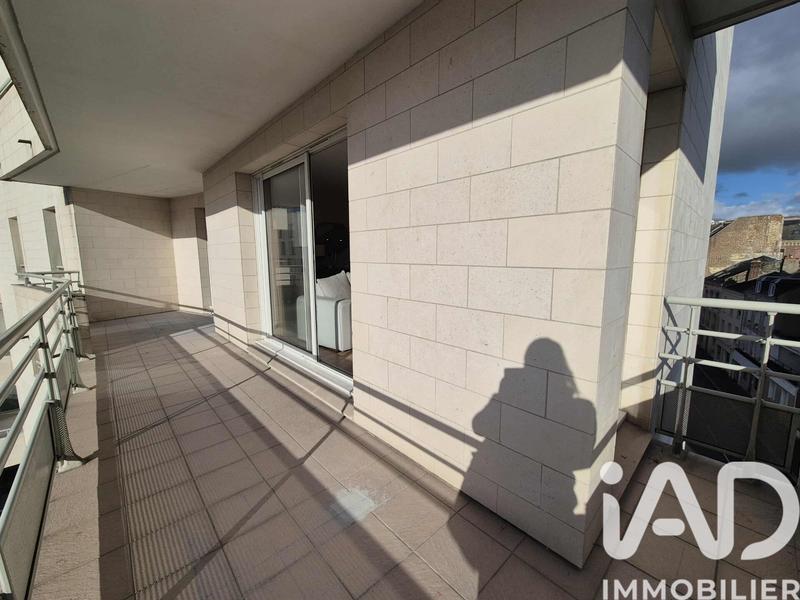 Appartement - 90 m² - 5 pièces