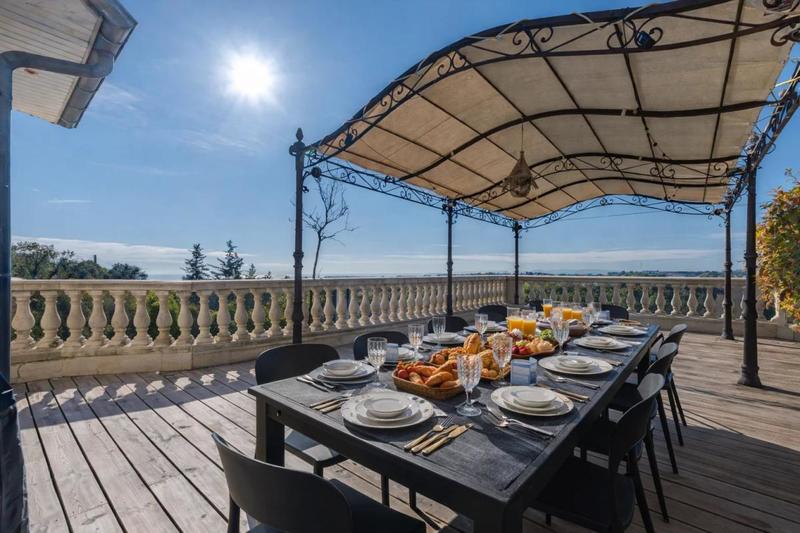 Appartement - 215 m² - 7 pièces