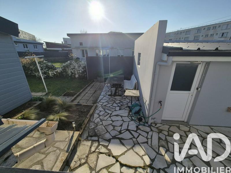 Maison - 101 m² - 4 pièces