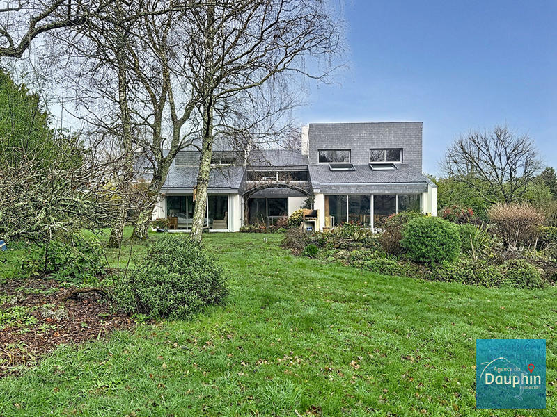 Maison - 150 m² - 7 pièces