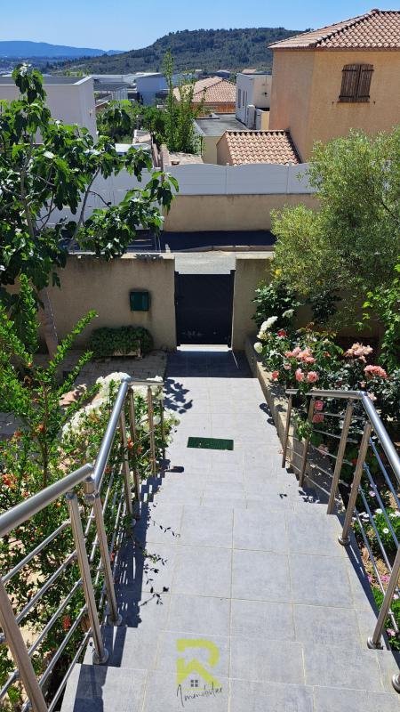 Villa - 180 m² - 7 pièces