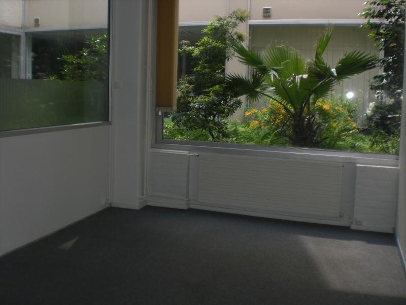 Bureau - 72 m²