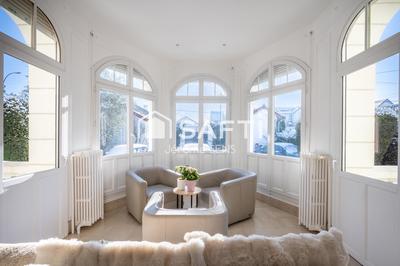 Maison de maîtres - 130 m² - 7 pièces