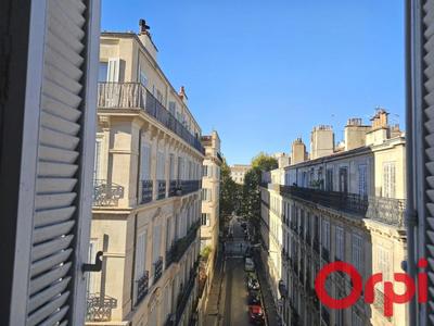 Appartement - 112 m² - 4 pièces