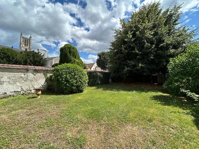 Maison - 178 m² - 8 pièces