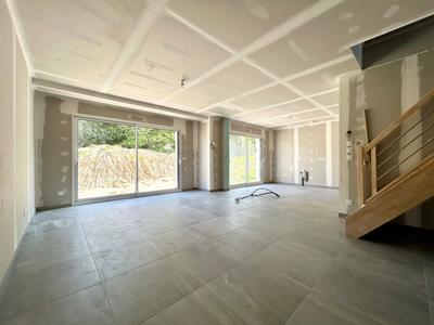 Maison - 128 m² - 6 pièces