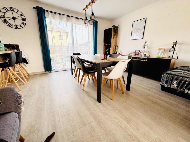 Maison - 100 m² - 5 pièces