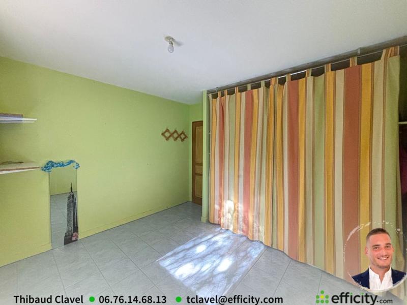 Maison - 185 m² - 6 pièces