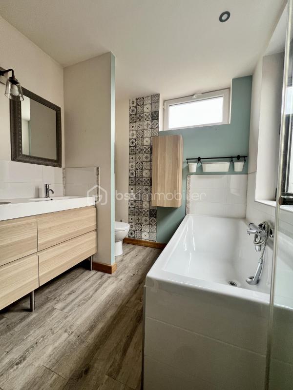 Maison - 105 m² - 5 pièces