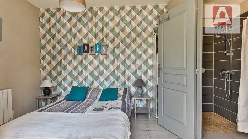 Maison - 183 m² - 7 pièces