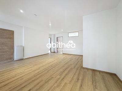 Appartement - 92 m² - 4 pièces