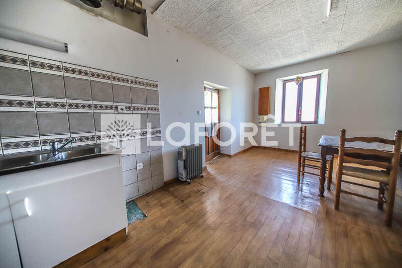 Maison - 170 m² - 2 pièces