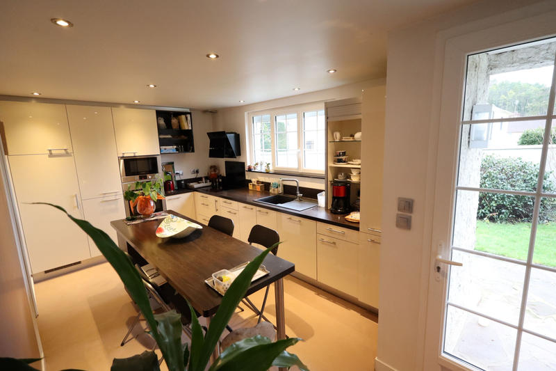 Maison - 154 m² - 7 pièces