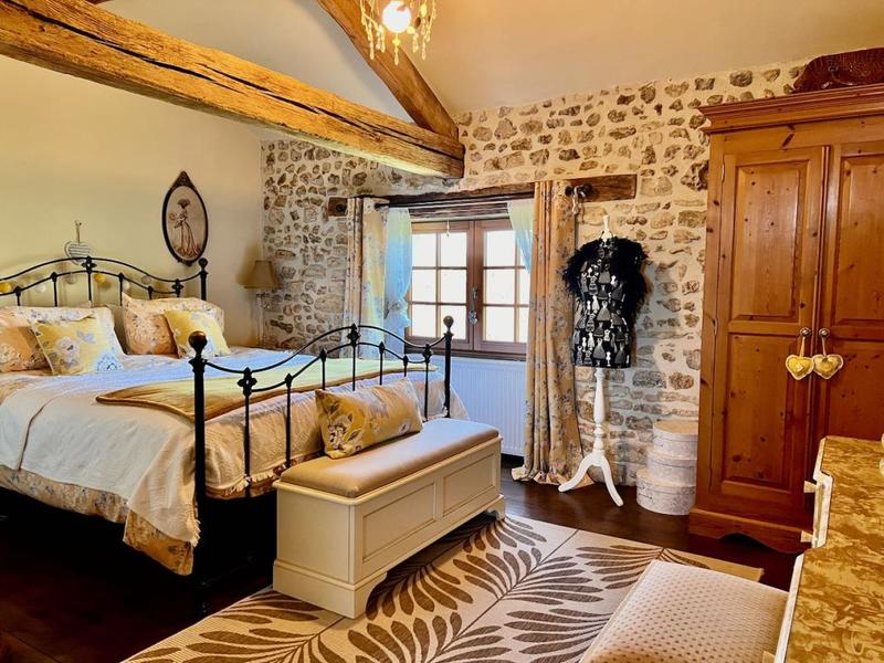 Propriété - 540 m² - 18 pièces