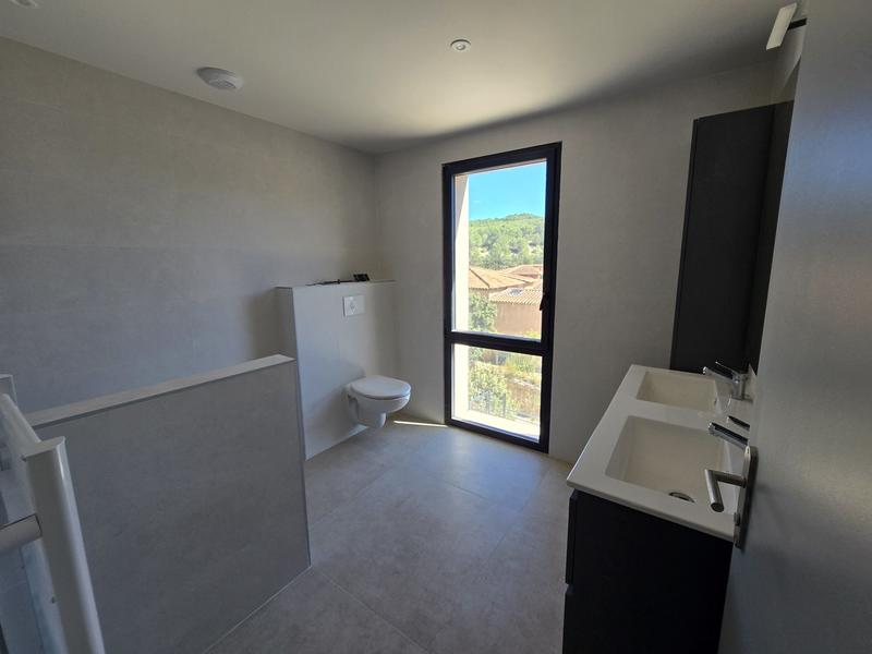 Appartement - 98 m² - 4 pièces