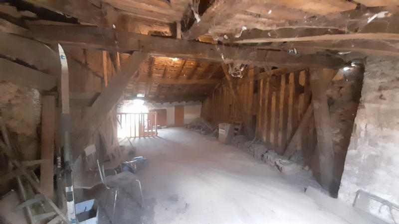 Maison - 180 m² - 7 pièces