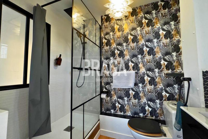 Appartement - 97 m² - 4 pièces