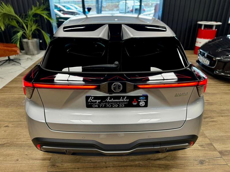 Mg Mg4 64kwh 150 Kw 2wd Luxury