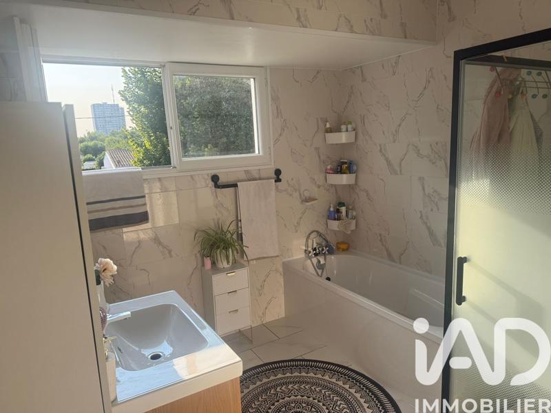 Maison - 137 m² - 4 pièces