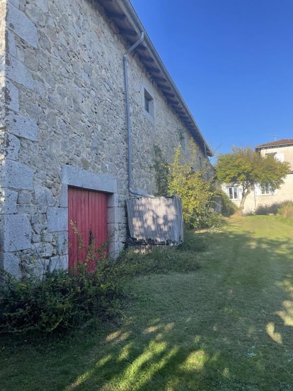 Maison - 240 m² - 11 pièces