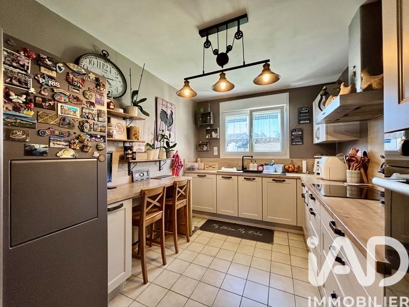 Maison - 100 m² - 6 pièces