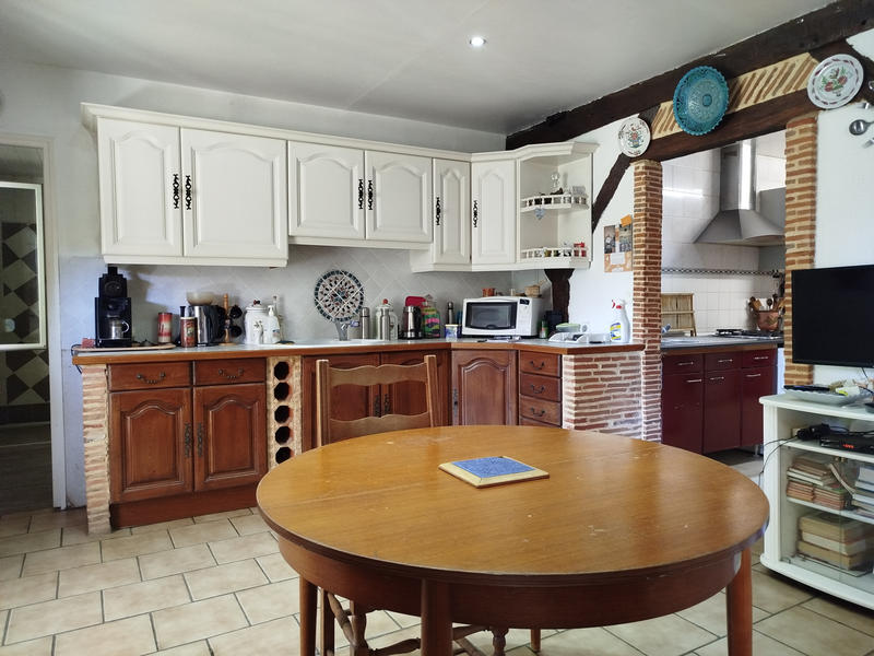 Maison - 215 m² - 6 pièces