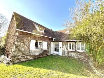 Maison - 135 m² - 5 pièces