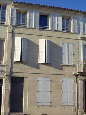 Immeuble - 207 m² - 10 pièces