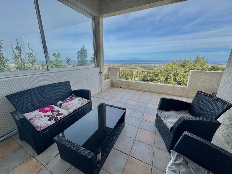 Maison - 213 m² - 7 pièces