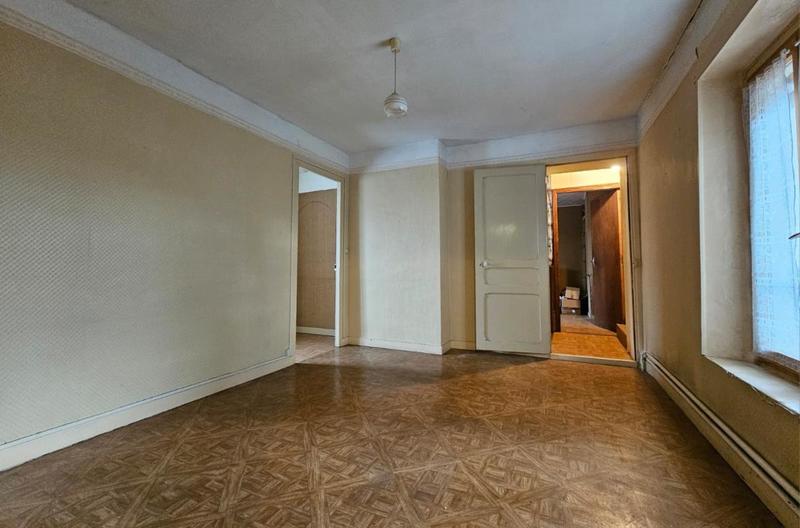 Maison - 93 m² - 4 pièces