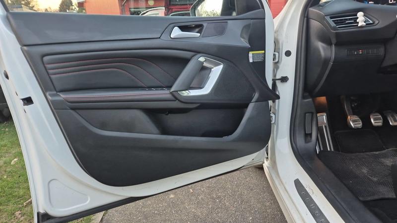 Peugeot 308 1.5 BlueHDi 130 Gt - Entretien constructeur