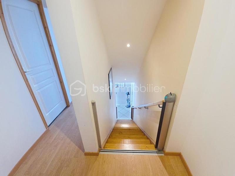 Maison - 136 m² - 5 pièces