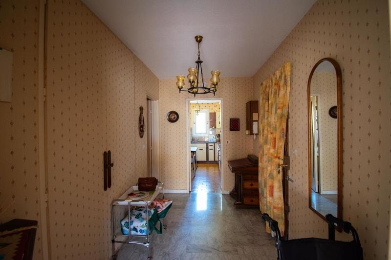 Appartement - 99 m² - 4 pièces