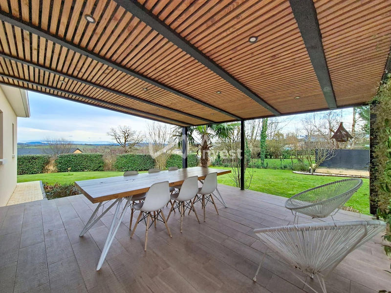 Maison - 125 m² - 4 pièces