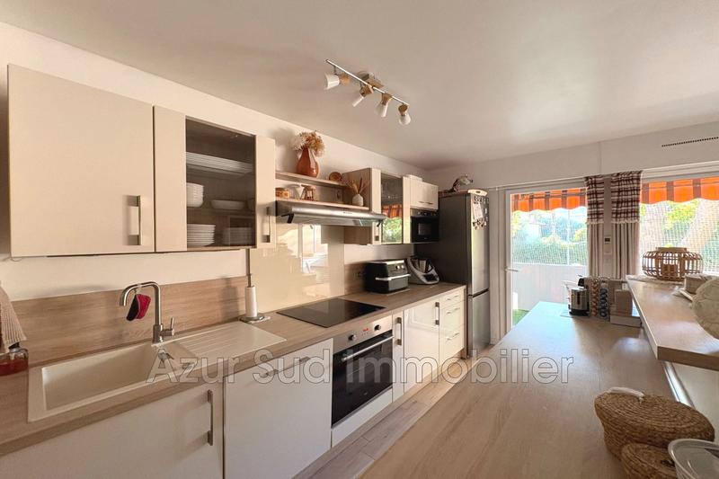Appartement - 79 m² - 4 pièces