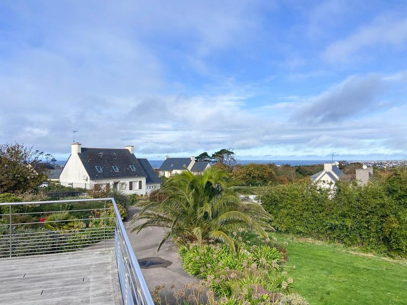 Maison - 180 m² - 7 pièces