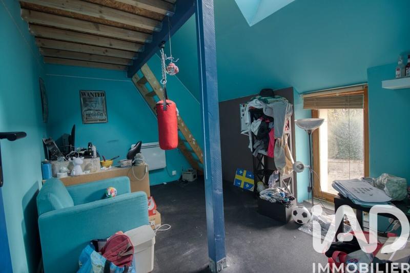 Maison - 80 m² - 5 pièces