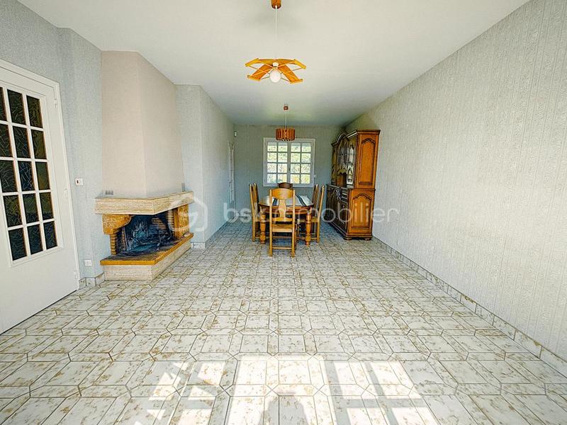 Maison traditionnelle - 100 m² - 5 pièces