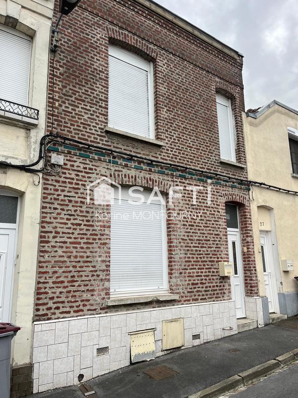 Maison - 95 m² - 5 pièces