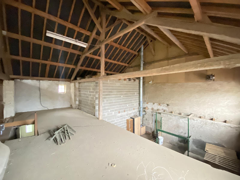 Propriété - 148 m² - 9 pièces
