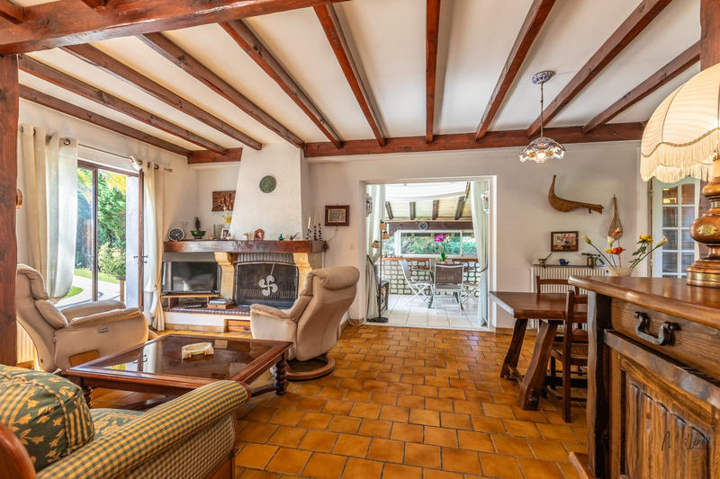 Maison - 136 m² - 7 pièces