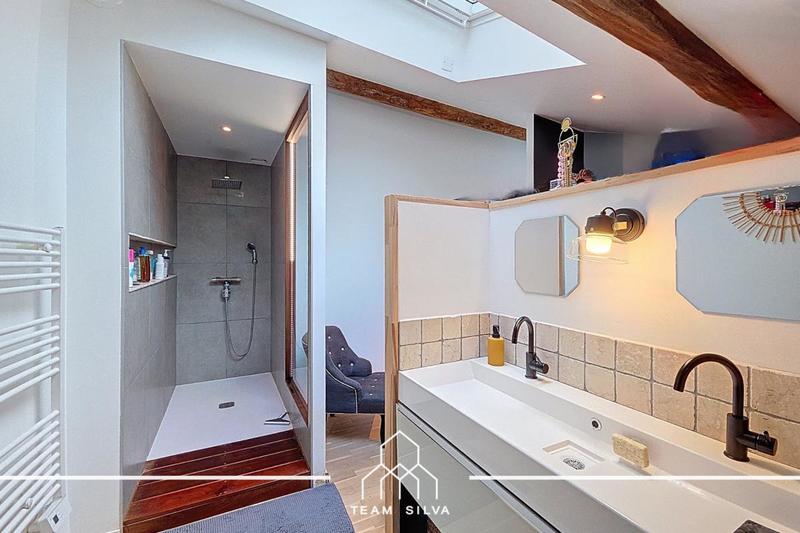 Maison - 128 m² - 4 pièces